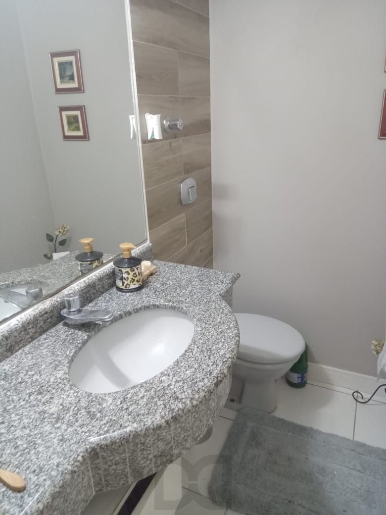 Casa sobrado Comercial e Residencial de 4 dormitórios e 6 banheiros e 5 vagas de garagem — foto 19