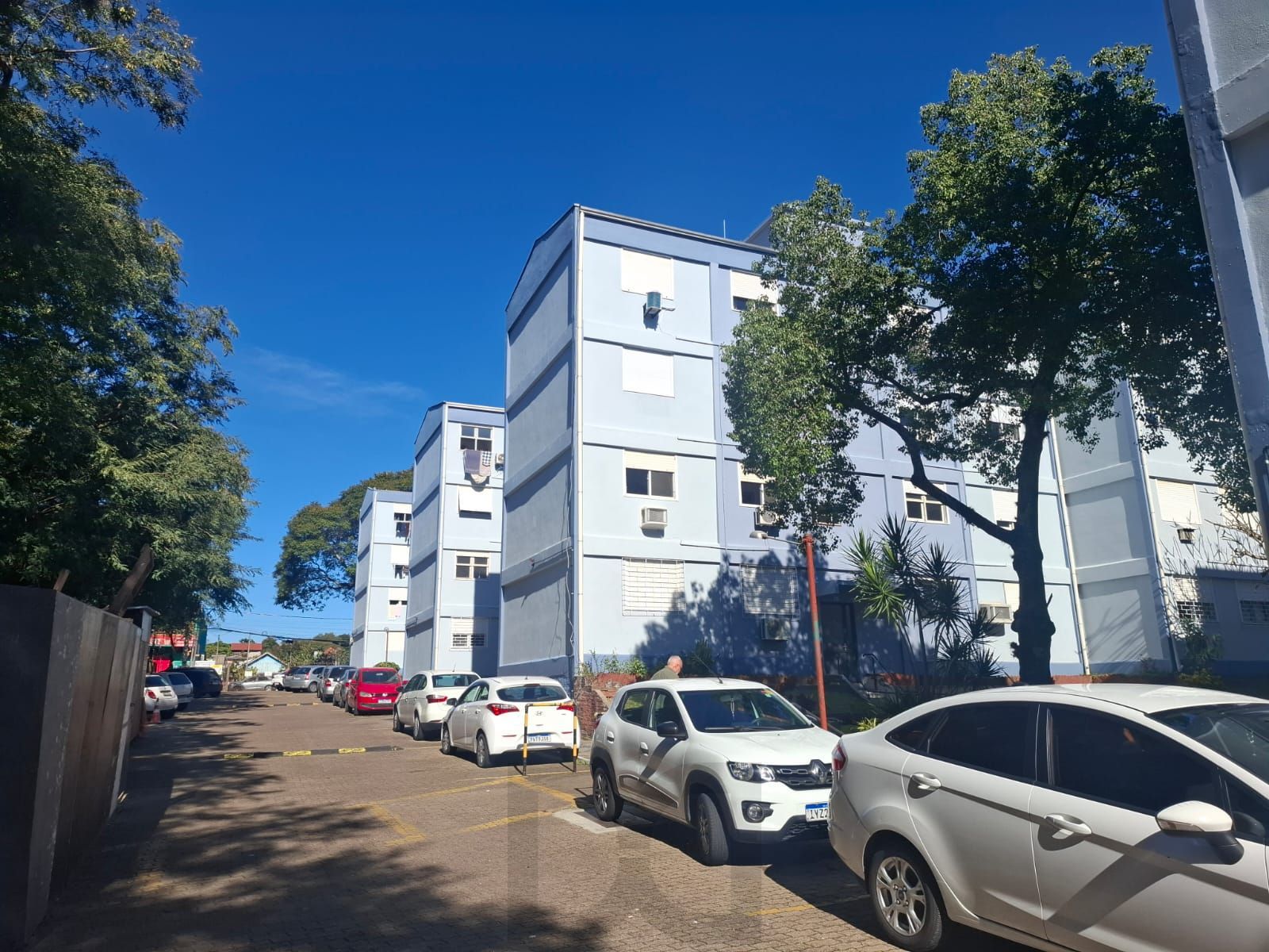 Apartamento de 02 dormitórios no Bairro Camaquã em Porto Alegre- RS — foto 8