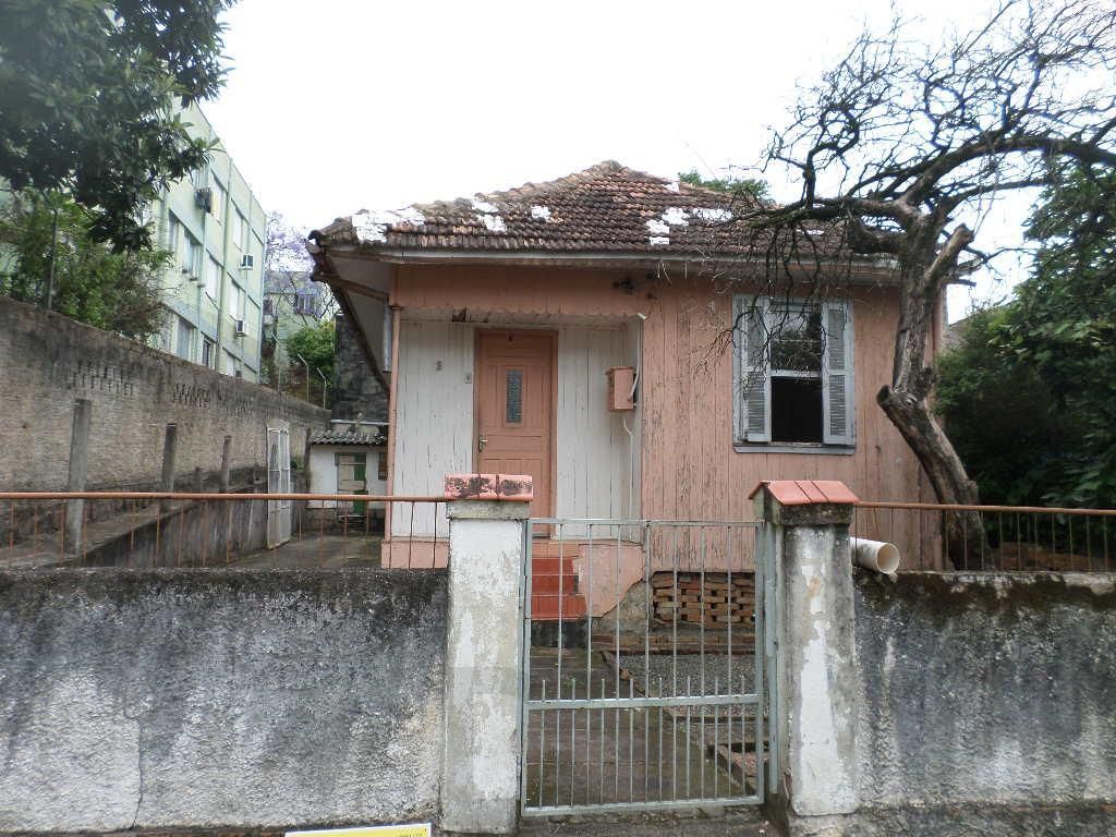 Casa de madeira o terreno 8,50 por 28 — foto 1