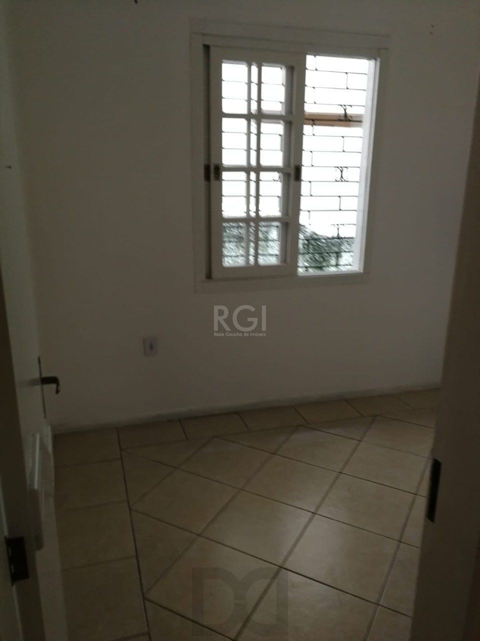 Casa para Venda - 170m², 3 dormitórios, 3 vagas - Nonoai, Porto Alegre — foto 12