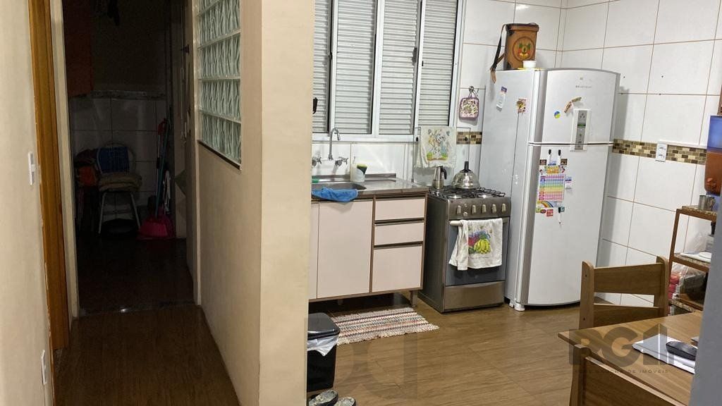 Casa 3 quartos, 4 vagas, salão de festa, sacada 198m² bairro Rubem Berta, Poa/RS — foto 3
