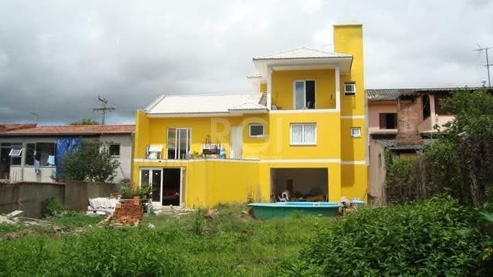 Casa para Venda - 250m², 3 dormitórios, sendo 1 suites, 2 vagas - Vila Nova, Porto Alegre — foto 3