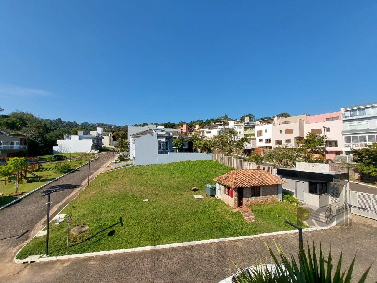 Casa para Venda - 296m², 3 dormitórios, sendo 1 suites, 3 vagas - Vila Nova, Poa — foto 48