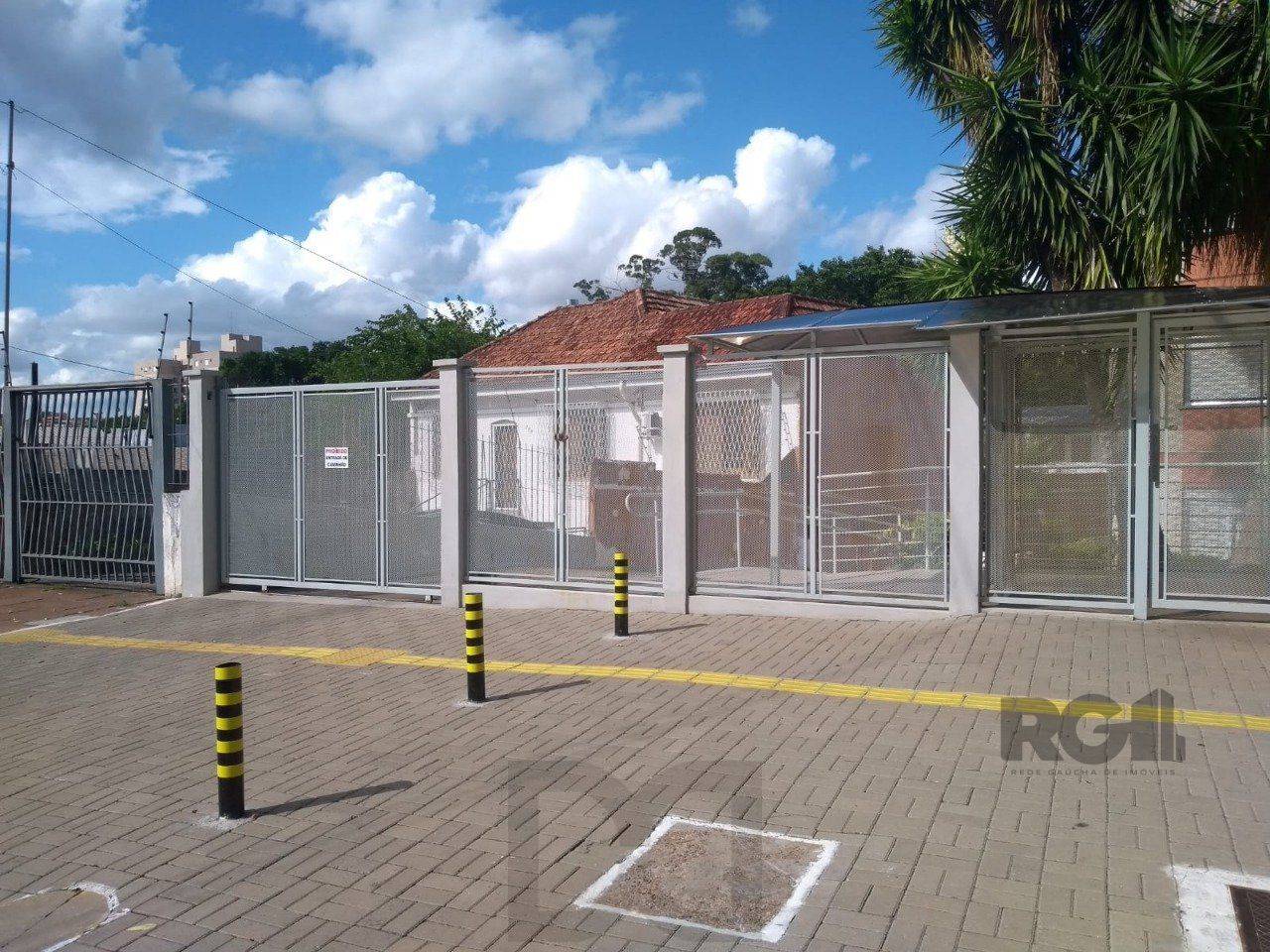 Apartamento 2 dormitórios, 1 vaga de garagem, no bairro Glória, Porto Alegre/RS — foto 4