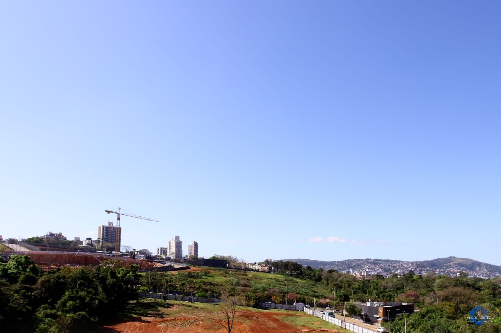 Apartamento de 02 quartos, , 01 vaga, 01 suítes, Área de serviço em Porto Alegre/RS — foto 8
