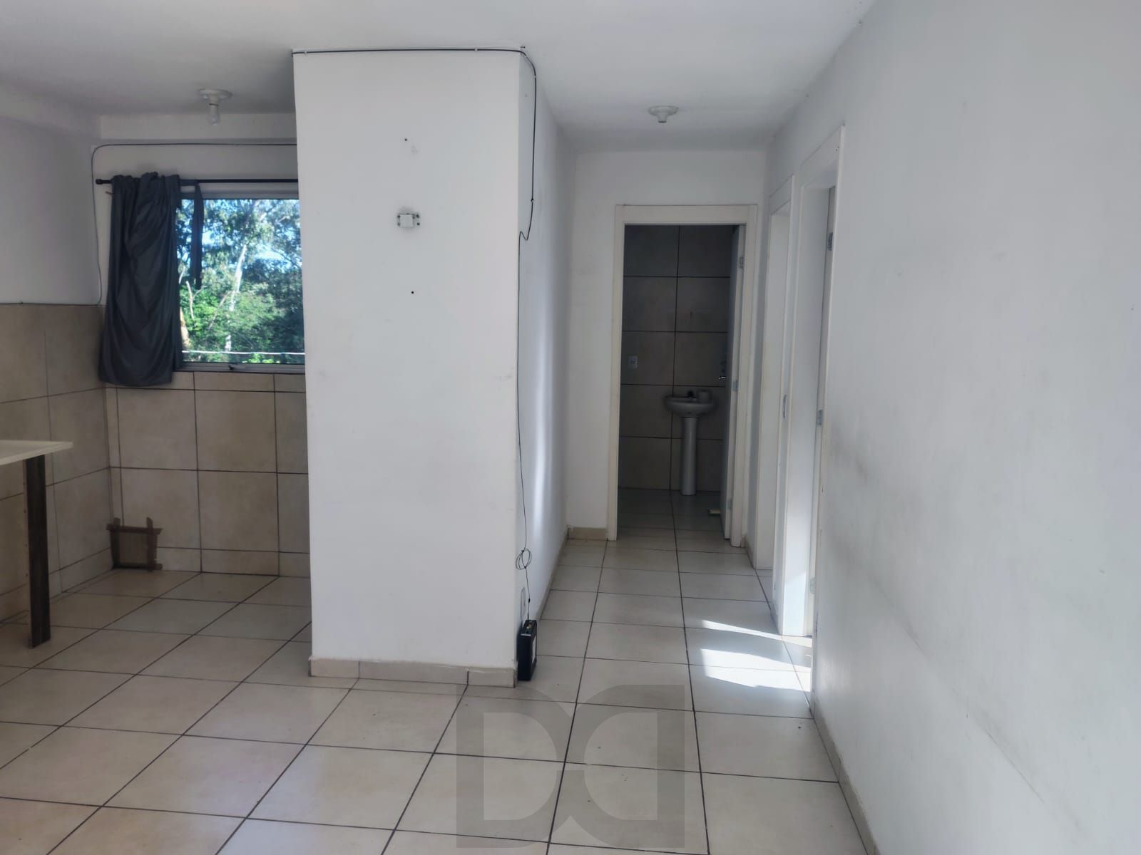 Apartamento de 2 dormitórios , sacada ,salão de festas com churrasqueira , portaria virtual , 1 vaga de garagem rotativa ! — foto 13