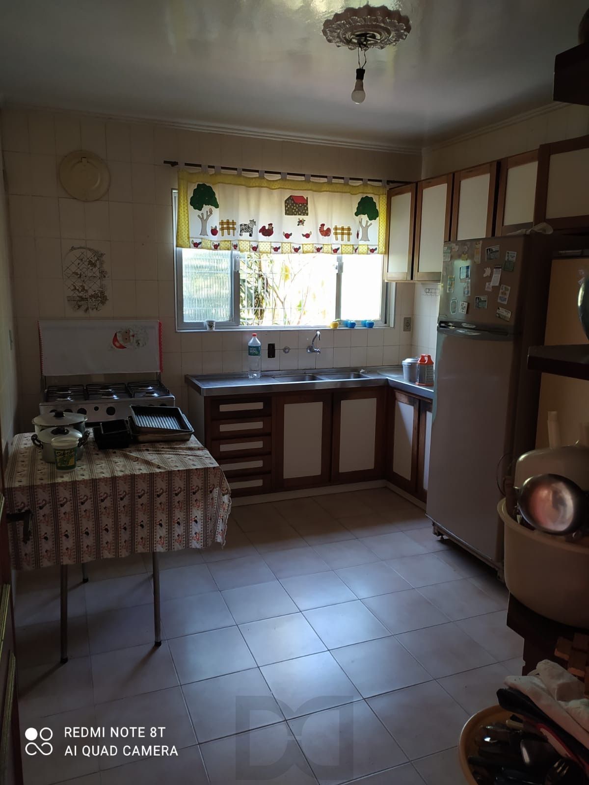Casa Ampla no Jardim Carvalho com 4 dormitórios — foto 3