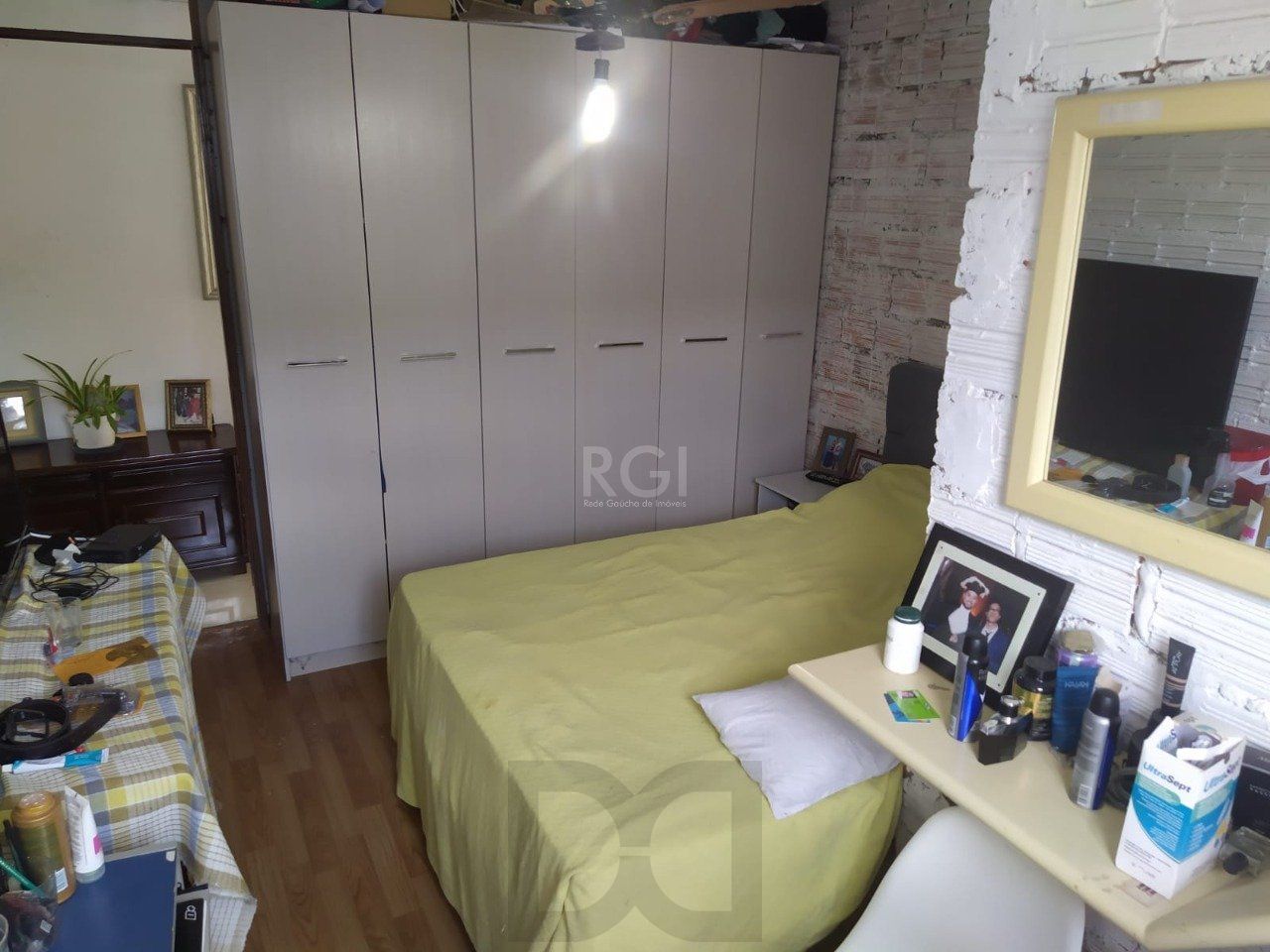 Casa com 5 dormitórios no bairro Jardim Carvalho — foto 24