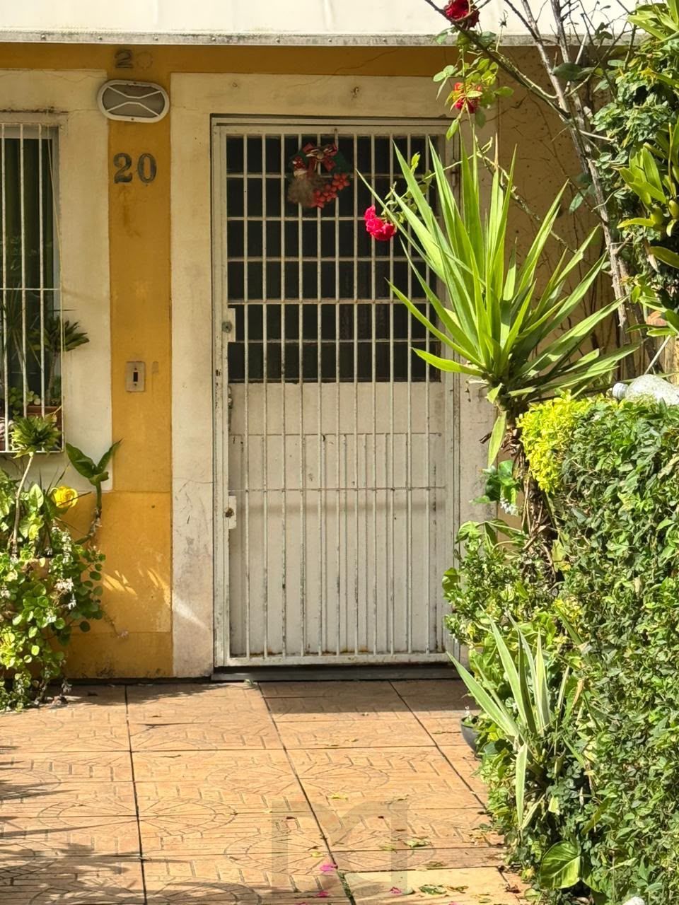 Sobrado de 2 dormitórios, 1 vaga no bairro Aberta dos Morros-Porto Alegre — foto 2