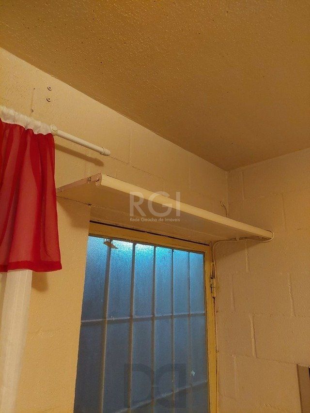 Apartamento 2 dormitórios, bairro Rubem Berta — foto 3