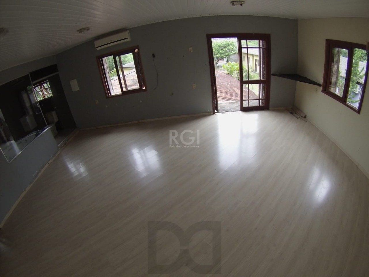 Casa 5 dormitórios no bairro Ponta Grossa — foto 21