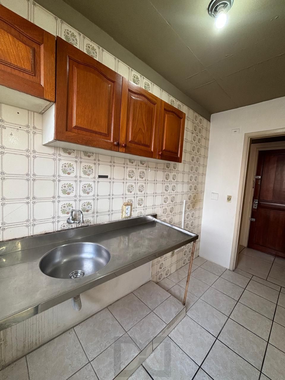 Apartamento 1 dormitorio, com 2 elevadores e 50 M² no Centro Histórico. — foto 10