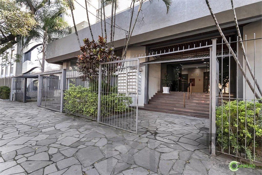 loja com 68 m² no bairro Santana — foto 1