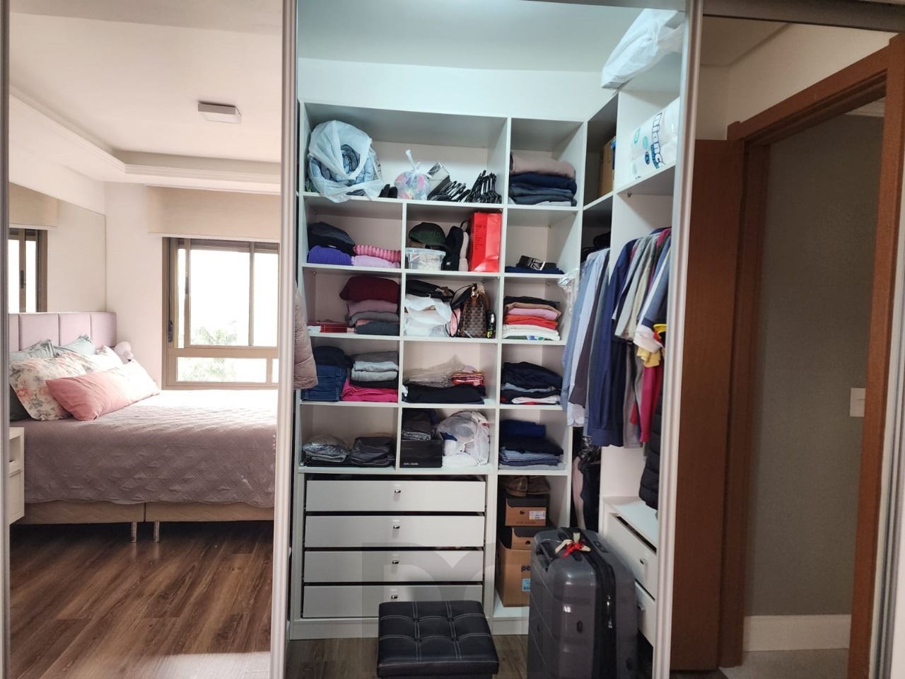 Apartamento com 03 quartos (01 suíte) e 02 Vagas no Bairro Cavalhada — foto 11