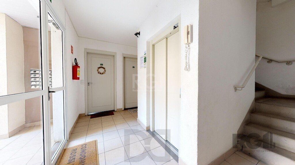 Apartamento de 3 dormitórios com vaga no bairro Morro Santana — foto 24