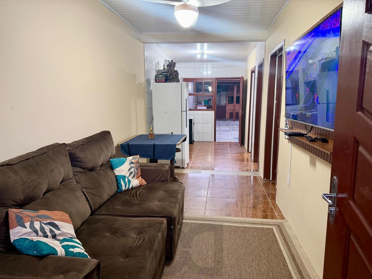 Casa mobiliada dois dormitórios e vaga no bairro Hipica. — foto 6
