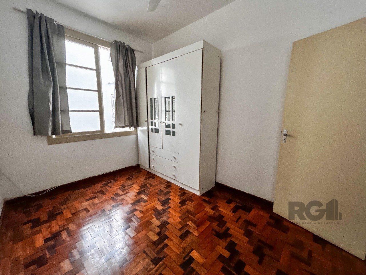 Apartamento com 3 quartos, 1 suíte, no bairro Rio Branco, Porto Alegre/RS — foto 5