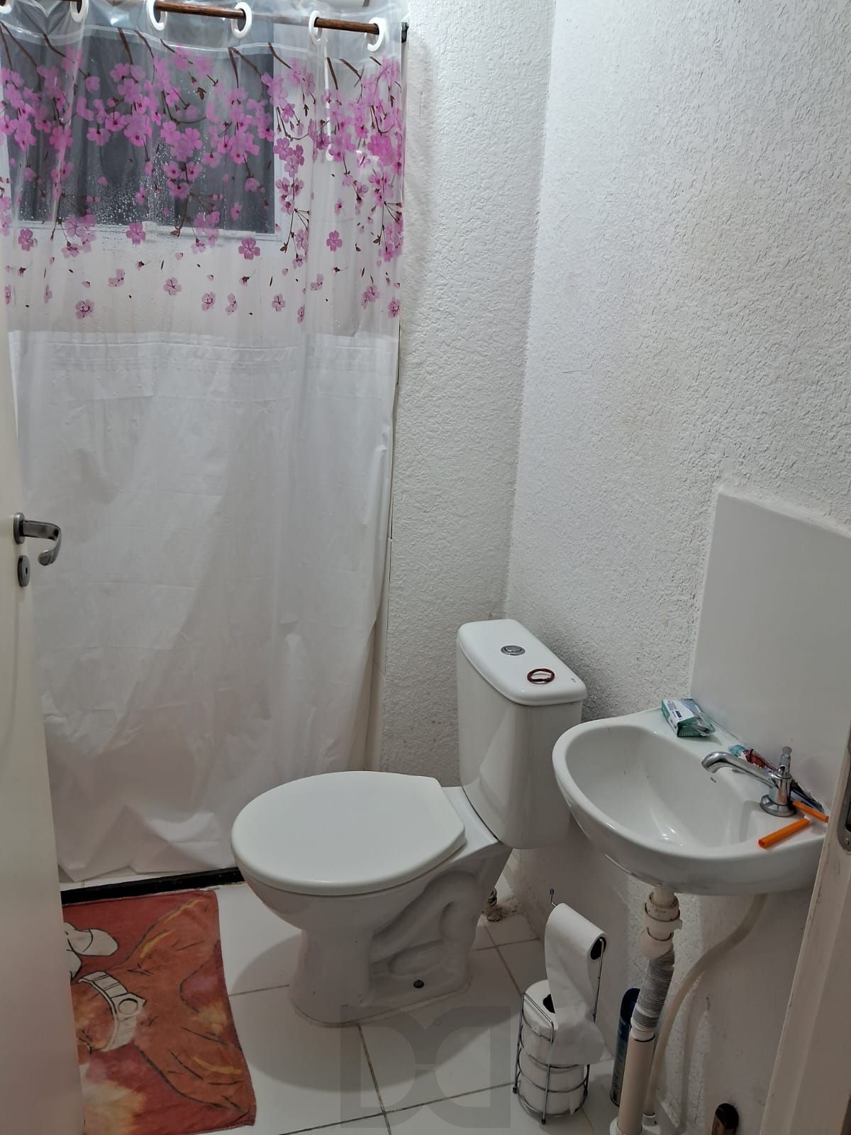 Apartamento 2 Dormitórios, 2º Andar, 01 vaga no Bairro Sarandi em Porto Alegre. — foto 12
