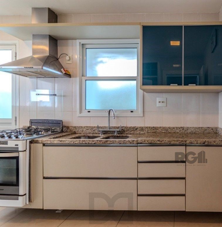 Casa em Condomínio com 04 Quartos - 4 vagas, 200,36 m² de área privativa - LOMBA DO PINHEIRO — foto 15