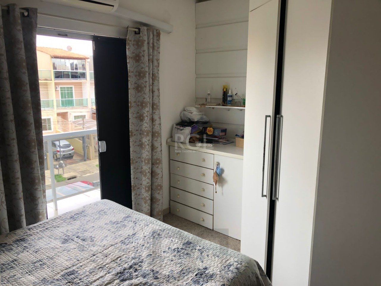 Casa com 3 dormitórios 2 suítes, área gourmet, vaga de estacionamento, Guarujá, Porto Alegre RS — foto 24