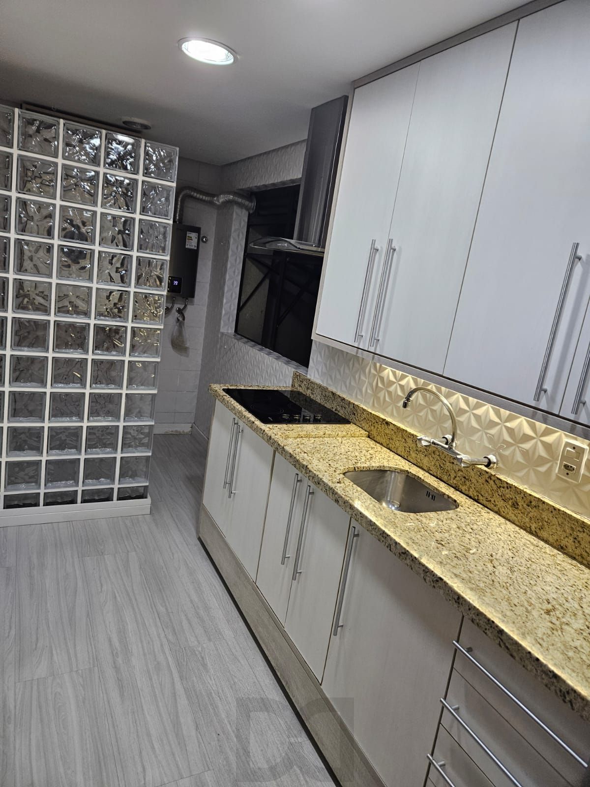 Apartamento com 02 quartos e 01 vaga no Centro Histórico de Porto Alegre — foto 34