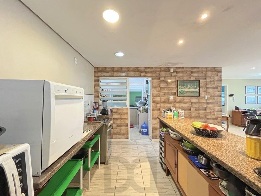 Casa semimobiliada com 5 dormitórios, piscina e 3 vagas no Camaquã Porto Alegre — foto 42