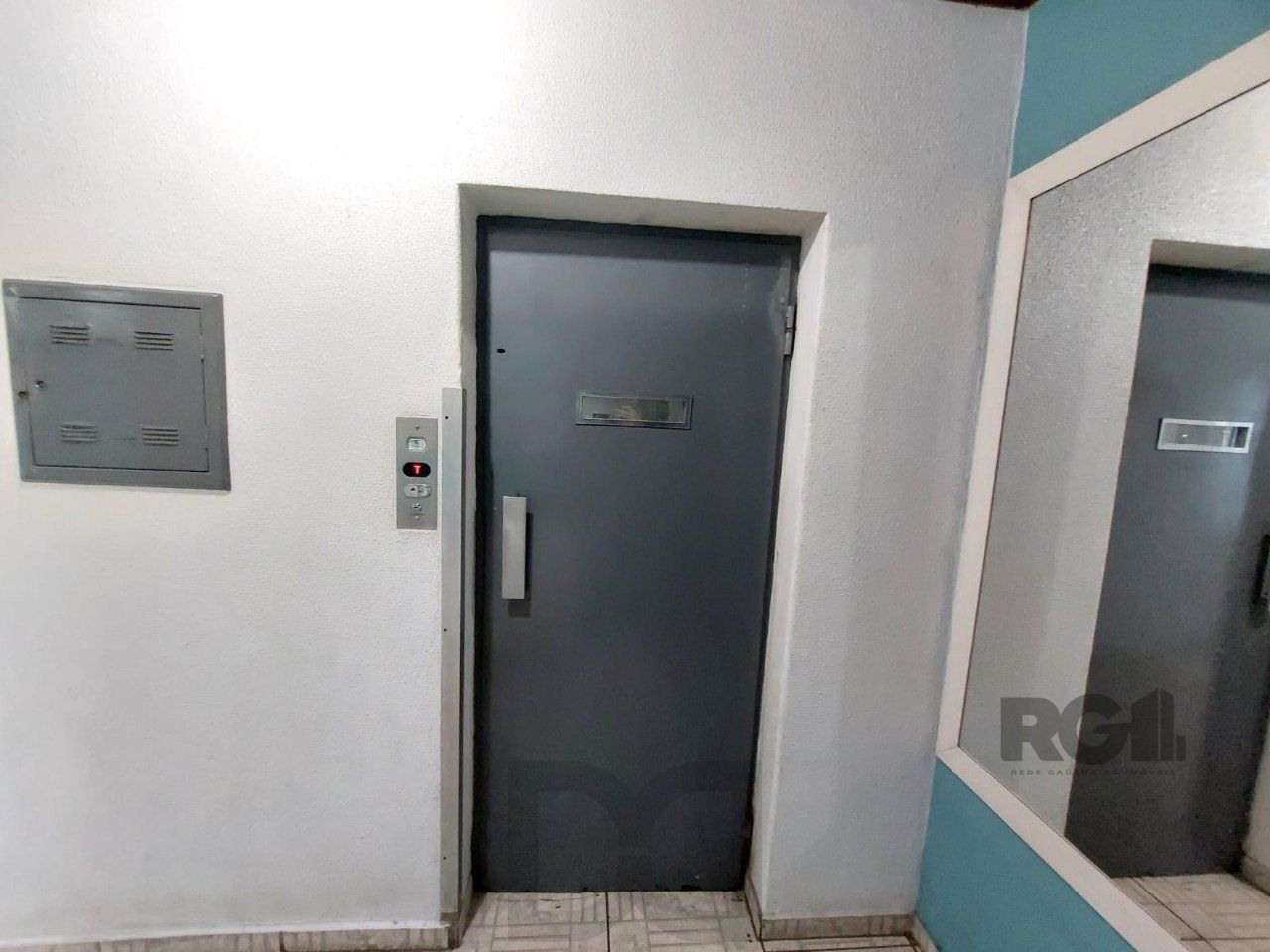 APARTAMENTO 2 DORMITORIOS, NO BAIRRO CRISTAL EM PORTO ALEGRE, RS — foto 16
