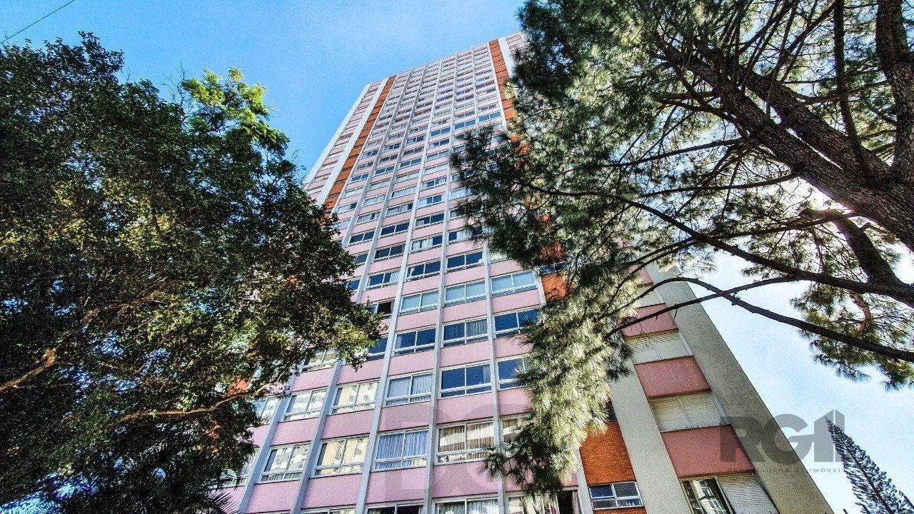 Apartamento com 4 quartos, vaga de garagem, no bairro Moinhos de Vento, Poa/RS — foto 17