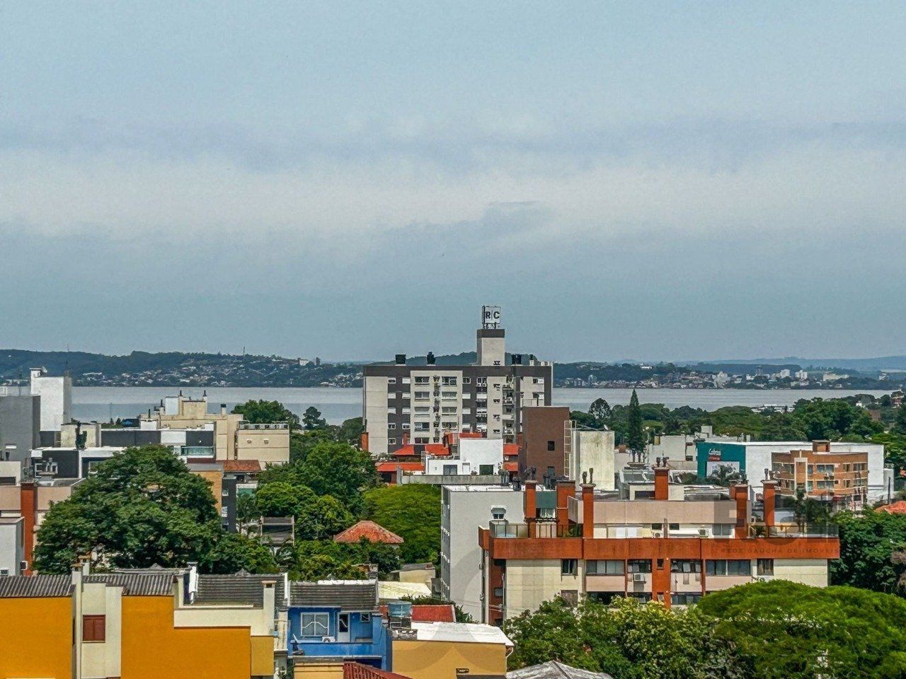 Apartamento de 02 dormitórios no Bairro Tristeza em Porto Alegre/RS — foto 3