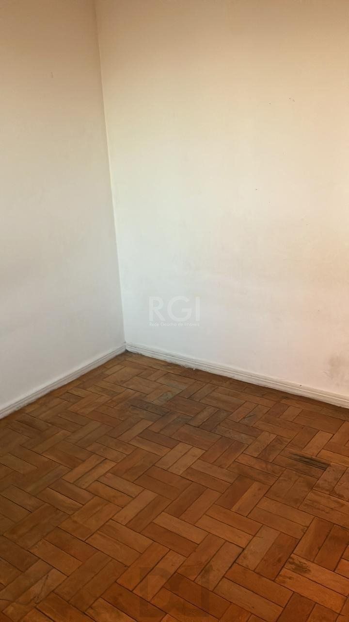 Apartamento de 2 dormitórios no bairro Passo d´Areia — foto 19