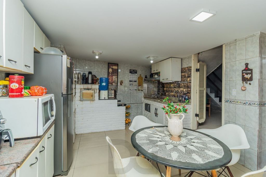 CASA 03 dormitórios, 2 suítes, 216m² privativos com piscina no BAIRRO MEDIANEIRA — foto 23