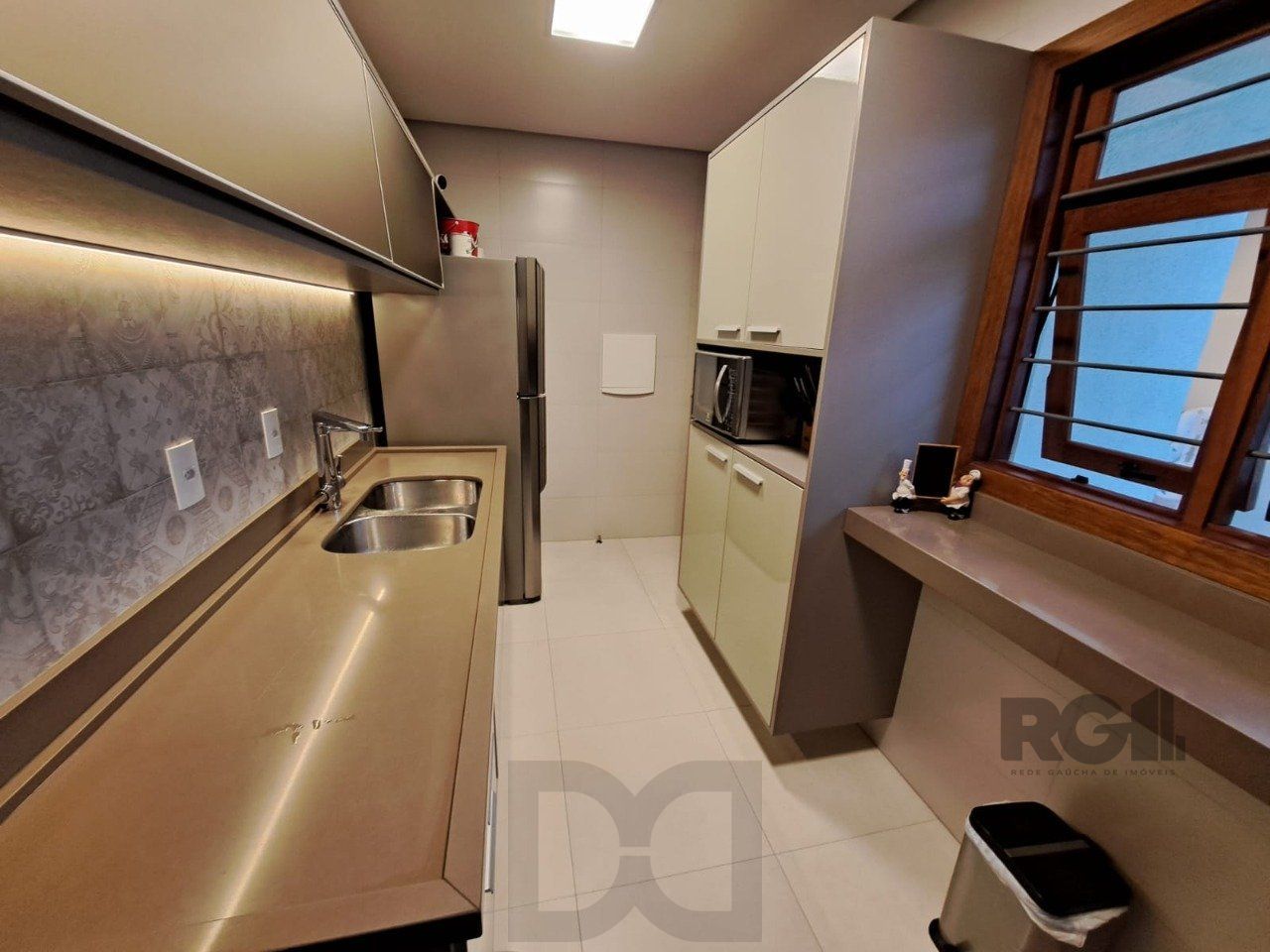 Casa em Condomínio com 03 quartos e 02 vagas no Bairro Nonoai — foto 20