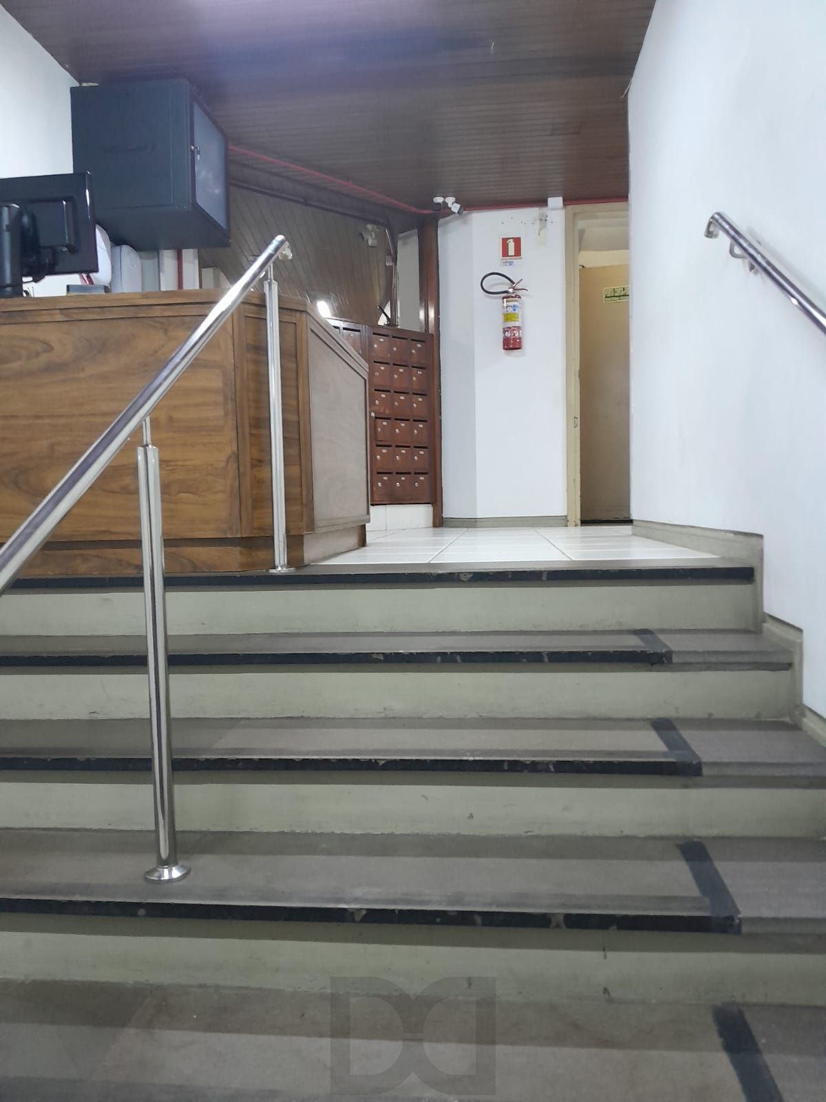 Apartamento 1 dormitorio, com 2 elevadores e 50 M² no Centro Histórico. — foto 2