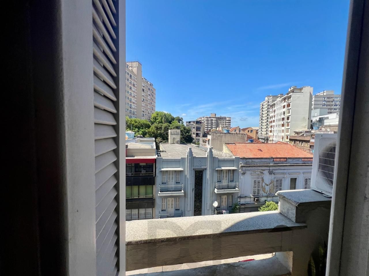 Apartamento 3 dormitórios com 80m2 no bairro Floresta. — foto 9
