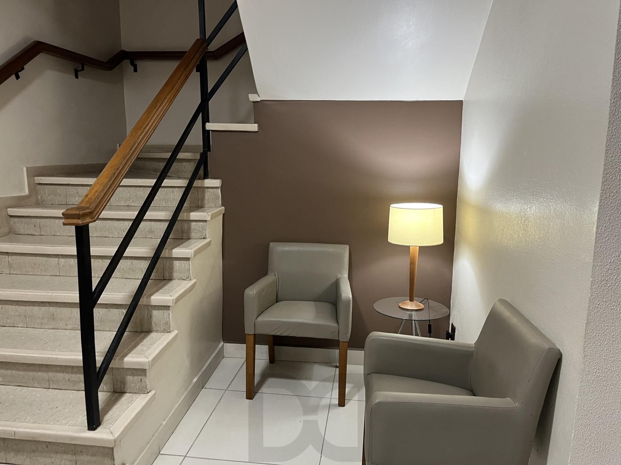 Apartamento com 02 quartos no Bairro Passo da Areia, Porto Alegre — foto 18