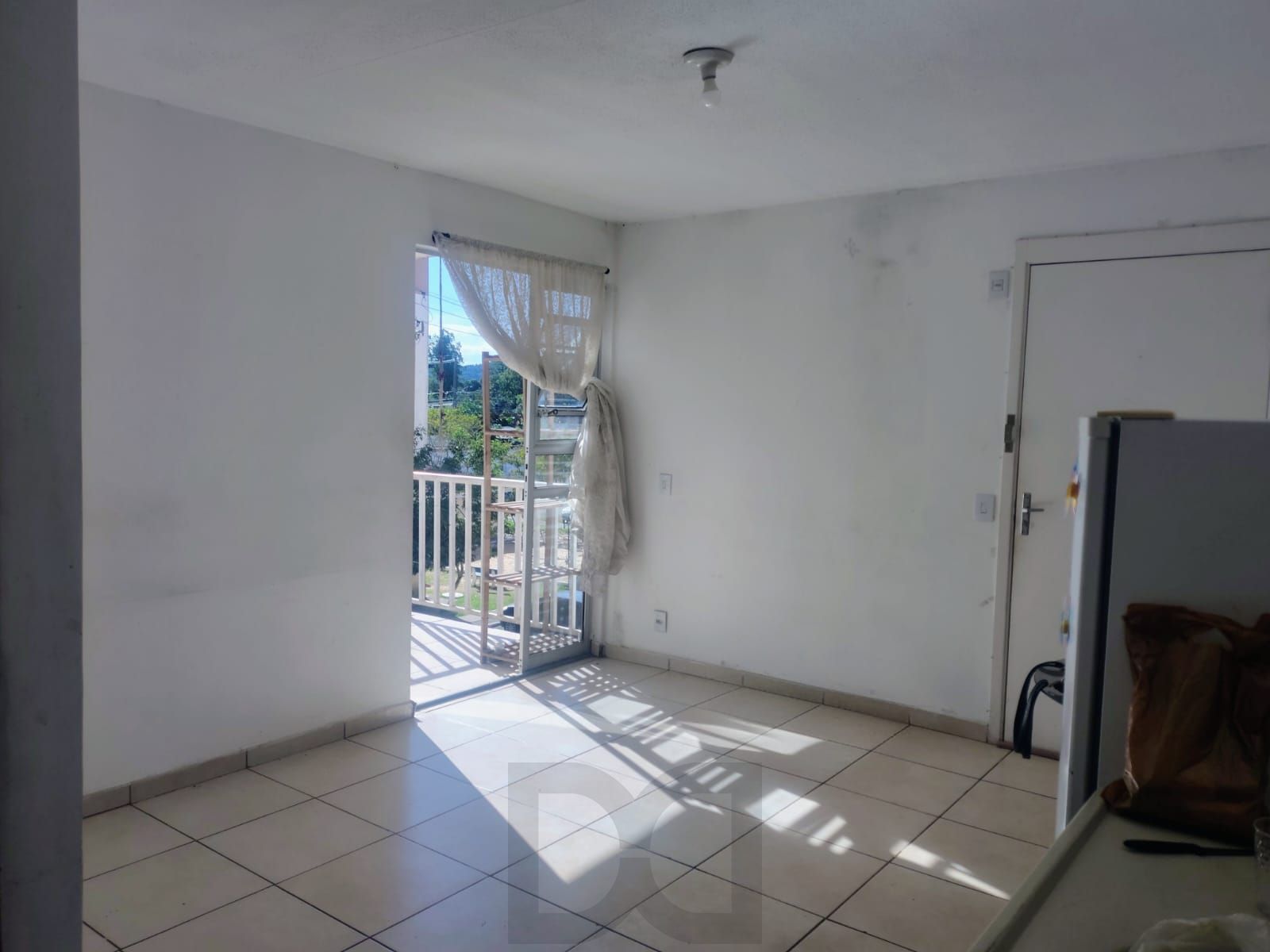 Apartamento de 2 dormitórios , sacada ,salão de festas com churrasqueira , portaria virtual , 1 vaga de garagem rotativa ! — foto 14