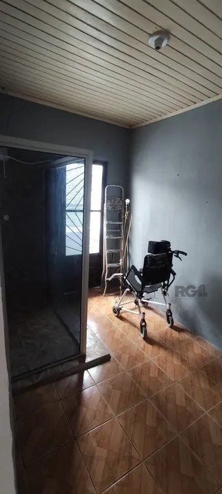 Casa com 2 quartos, vagas de garagem, piscina, bairro Sarandi, Porto Alegre/RS — foto 9