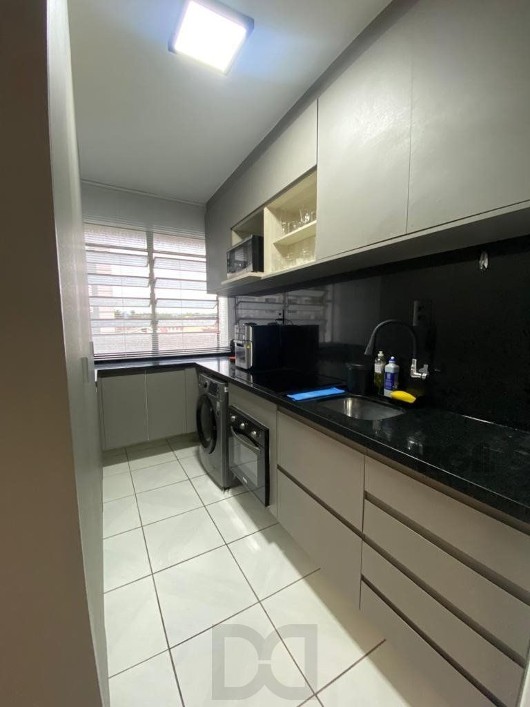 Apartamento MOBILIADO 2 dormitórios Bairro Cristal — foto 9