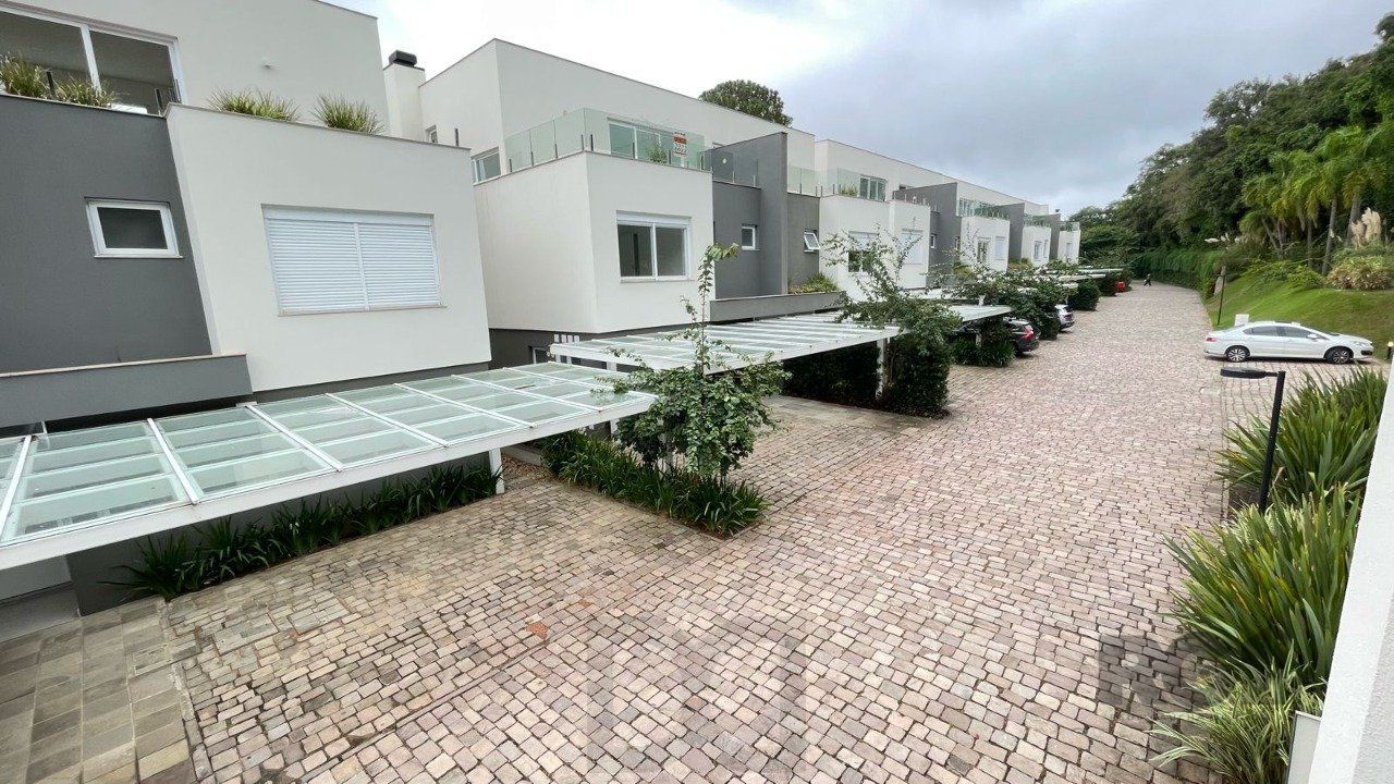 Casa em condomínio com 3 suítes, no bairro Pedra Redonda, Porto Alegre/RS — foto 1