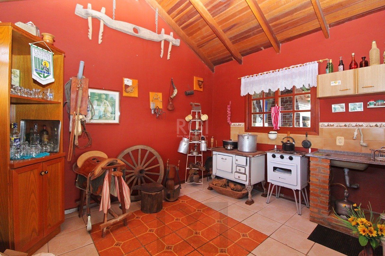 Casa para Venda - 339m², 3 dormitórios, 2 vagas - Vila Nova, Porto Alegre — foto 14