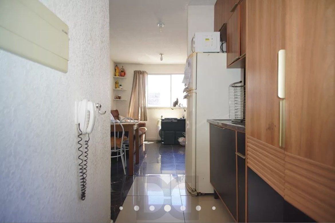 Apartamento com 2 quartos, vaga de garagem, no bairro Rubem Berta - Porto Alegre — foto 7