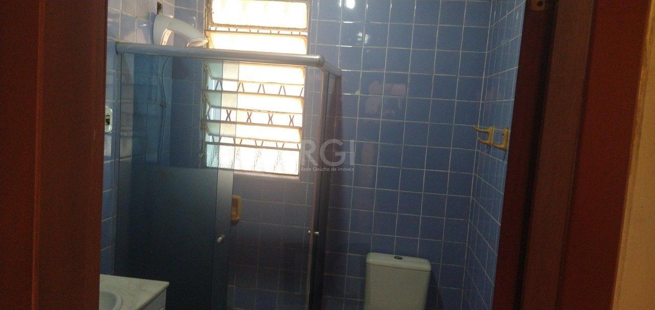 Casa de 4 dormitórios na Av. Teresópolis bairro Teresópolis — foto 21