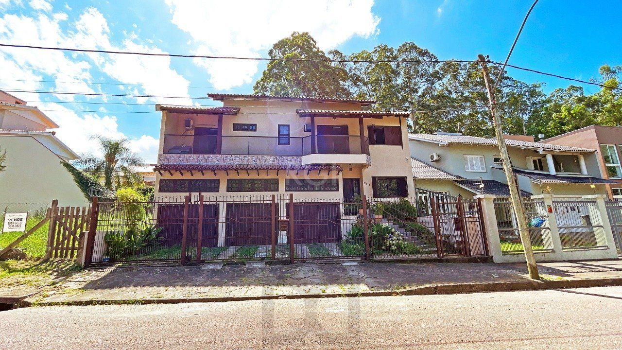 Casa 4 Suítes e 6 vagas de garagem no bairro Jardim Itu — foto 62