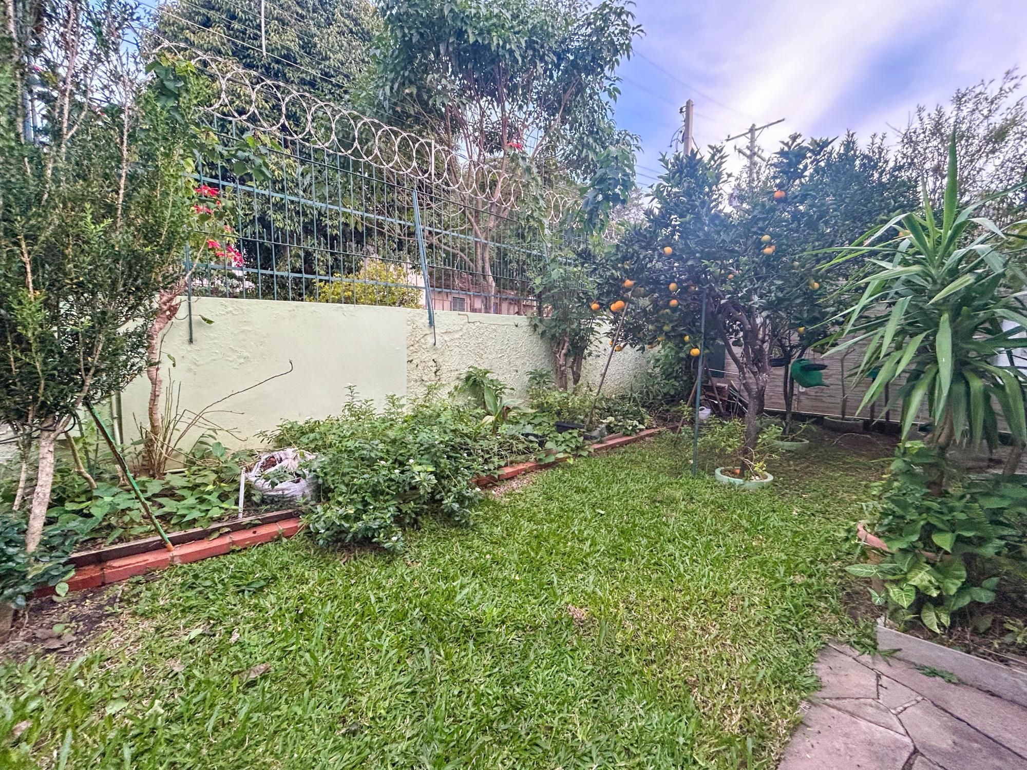 Casa Residencial com 3 Quartos, sendo 1 suíte e 3 Banheiros, no Bairro Santa Teresa em Porto Alegre, RS — foto 29