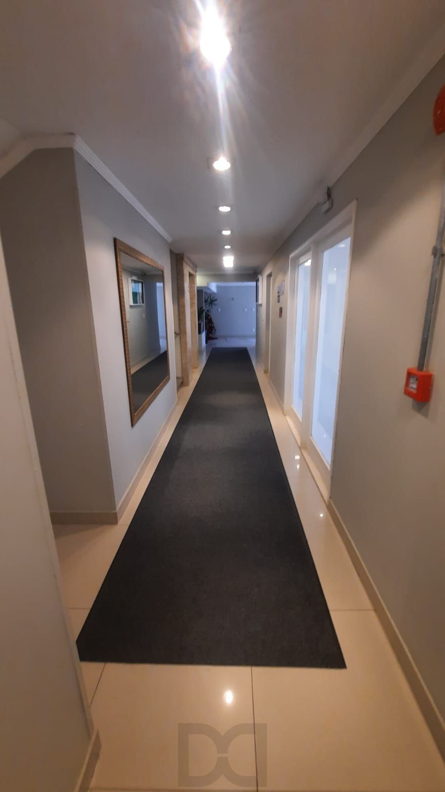 Apartamento com 02 quarto e 01 vaga no Bairro Praia de Belas em Porto Alegre — foto 16