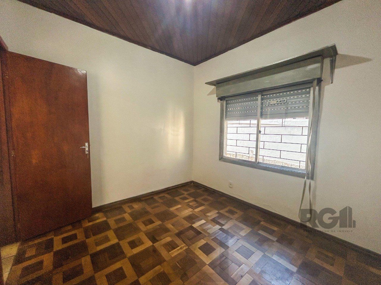 Casa 03 quartos, peças amplas, 03 dormitórios, salão de festas -3 vagas - Cavalhada — foto 17