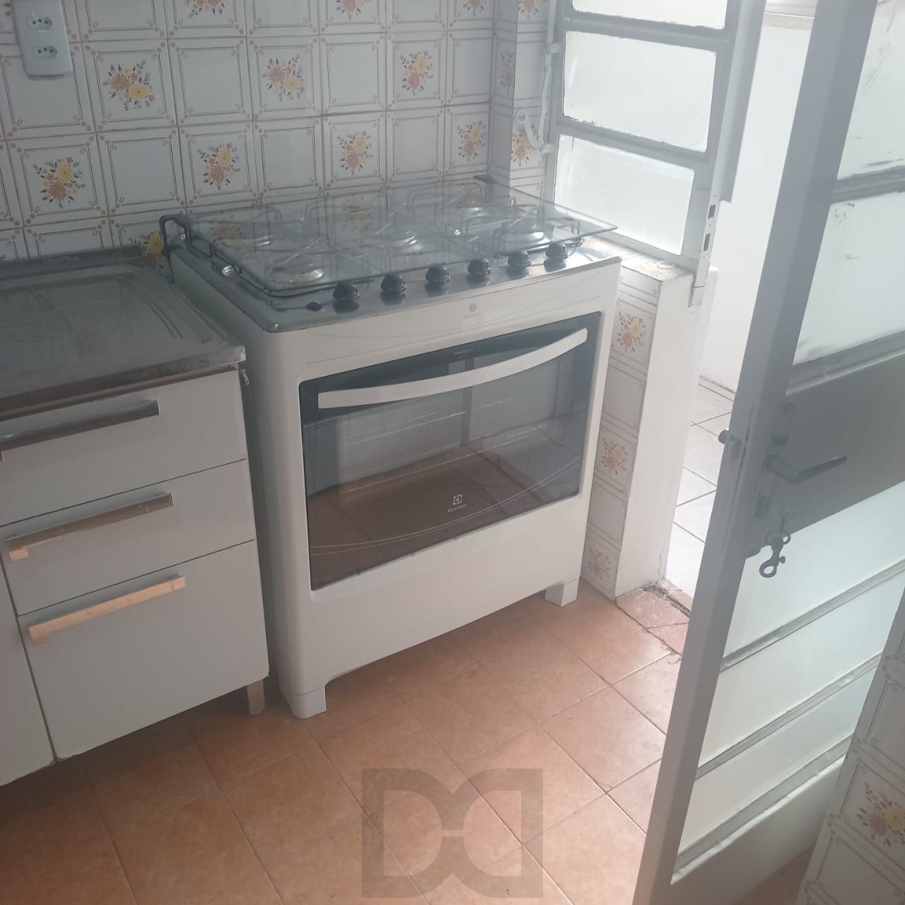 Apartamento com 02 Quartos e 02 Banheiros no Bairro Partenon em Porto Alegre — foto 10