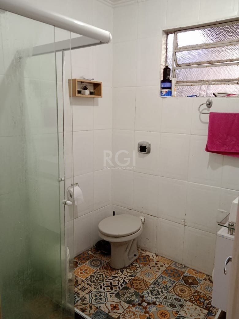 Casa para Venda - 140m², 5 dormitórios, 2 vagas - Cavalhada, Porto Alegre — foto 4