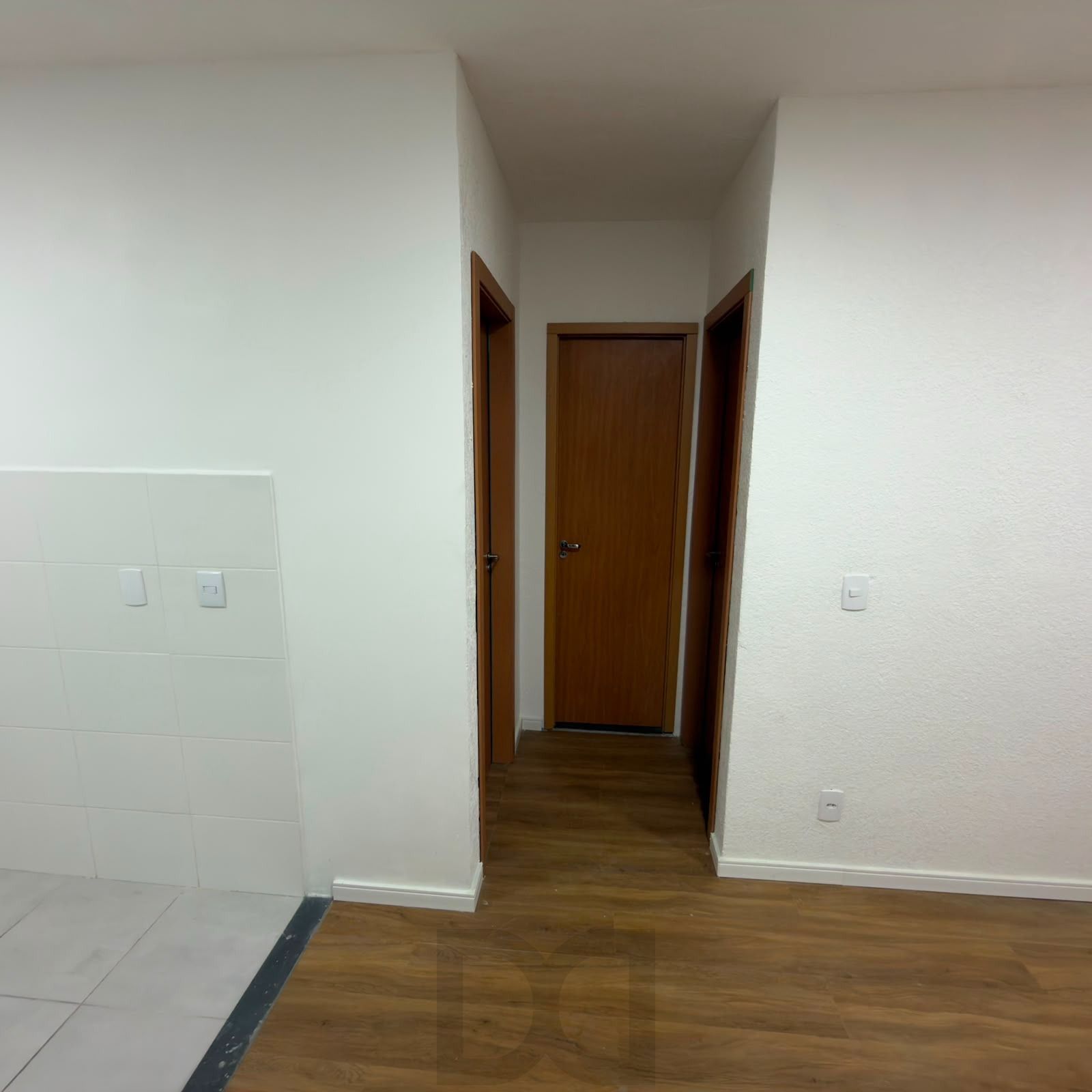 Apartamento com 02 quartos e 01 vaga no Bairro Restinga, Porto Alegre/RS — foto 4