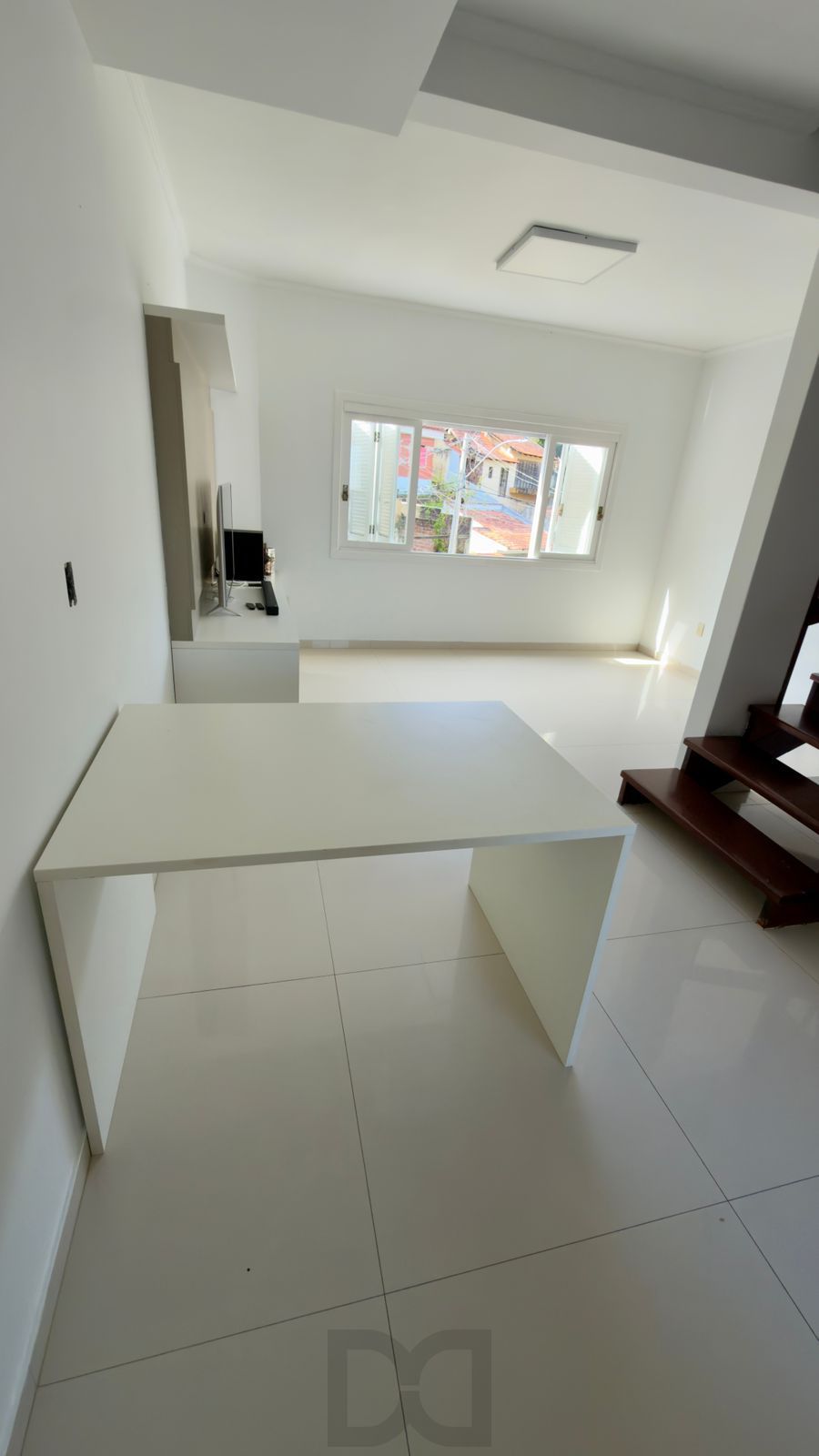 Casa com 02 quartos e 02 vagas no Bairro Jardim Itu em Porto Alegre — foto 6